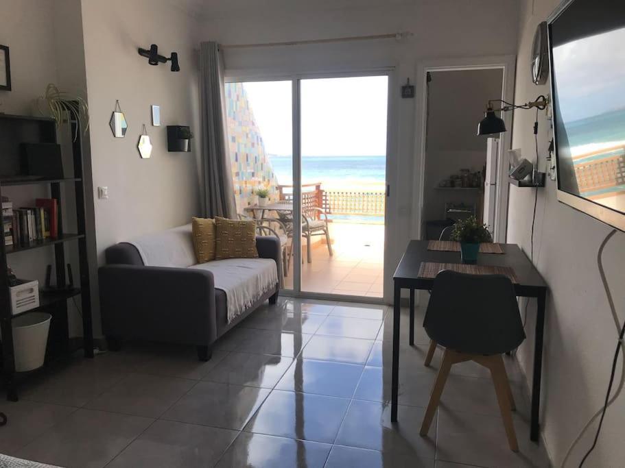 Sunrise-Sunset Amazing Seaviews Las Canteras Beach Apartment ลาสปัลมาส เด กรานคานาเรีย ภายนอก รูปภาพ